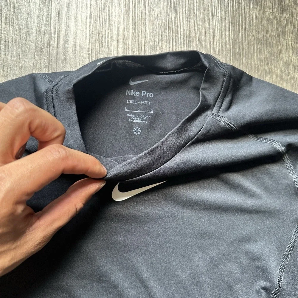 Nike Men's Black Pro Dri-Fit Fitted Warm Logo Long Sleeve Shirt - L Gym Tiktok